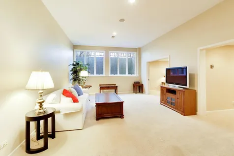 107 Briarwood Lane Oak Brook IL 60523