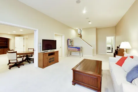 107 Briarwood Lane Oak Brook IL 60523
