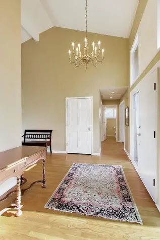 107 Briarwood Lane Oak Brook IL 60523