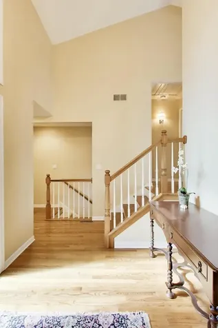 107 Briarwood Lane Oak Brook IL 60523