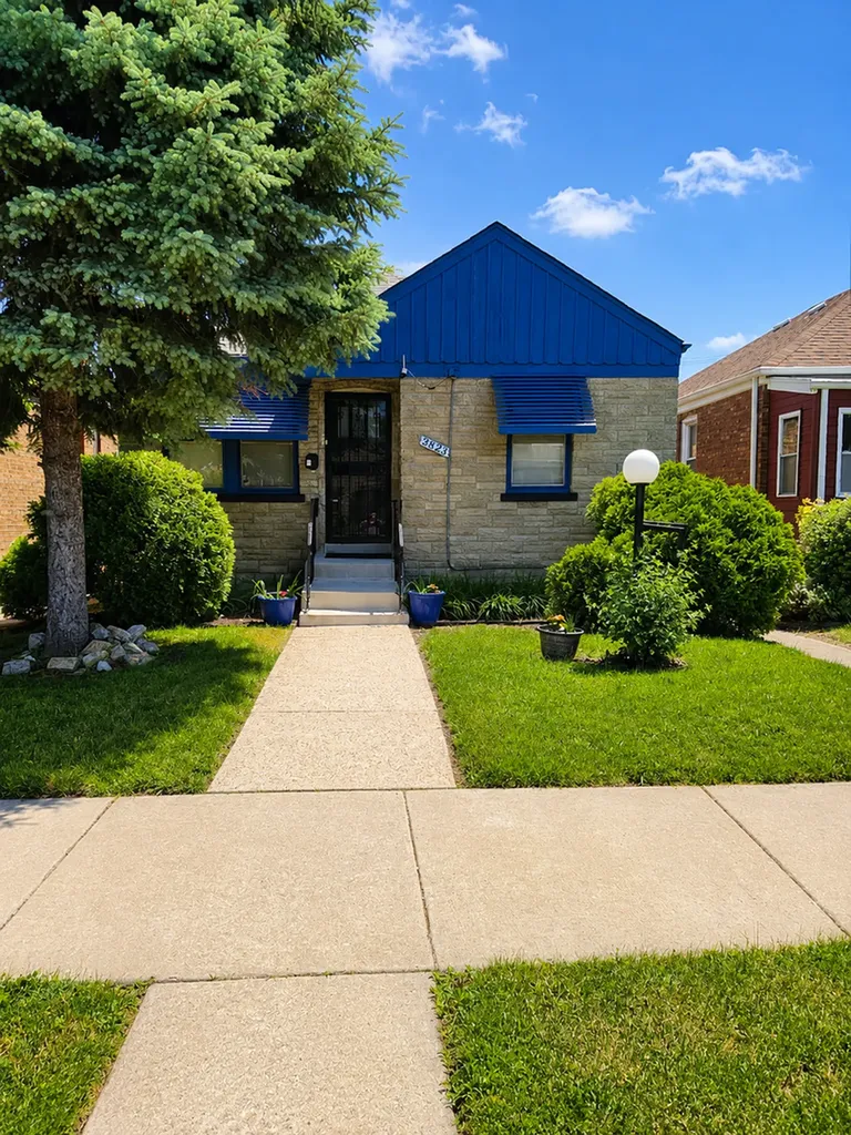 9823 South Drexel Avenue Chicago IL 60628
