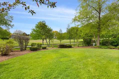 321 Ashwood Drive Schaumburg IL 60193