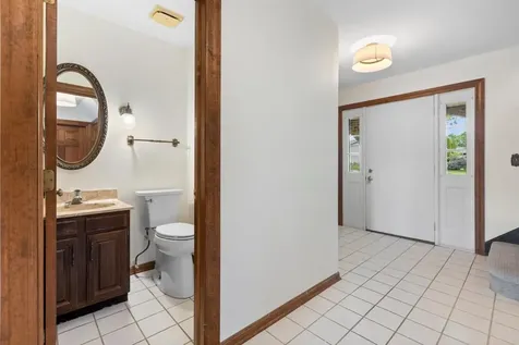 321 Ashwood Drive Schaumburg IL 60193