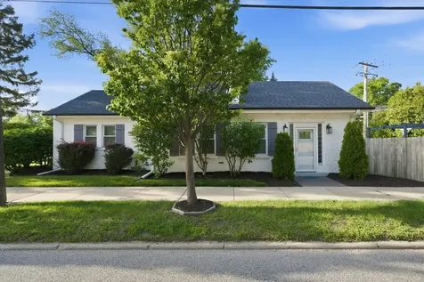 201 Dover Avenue La Grange IL 60525
