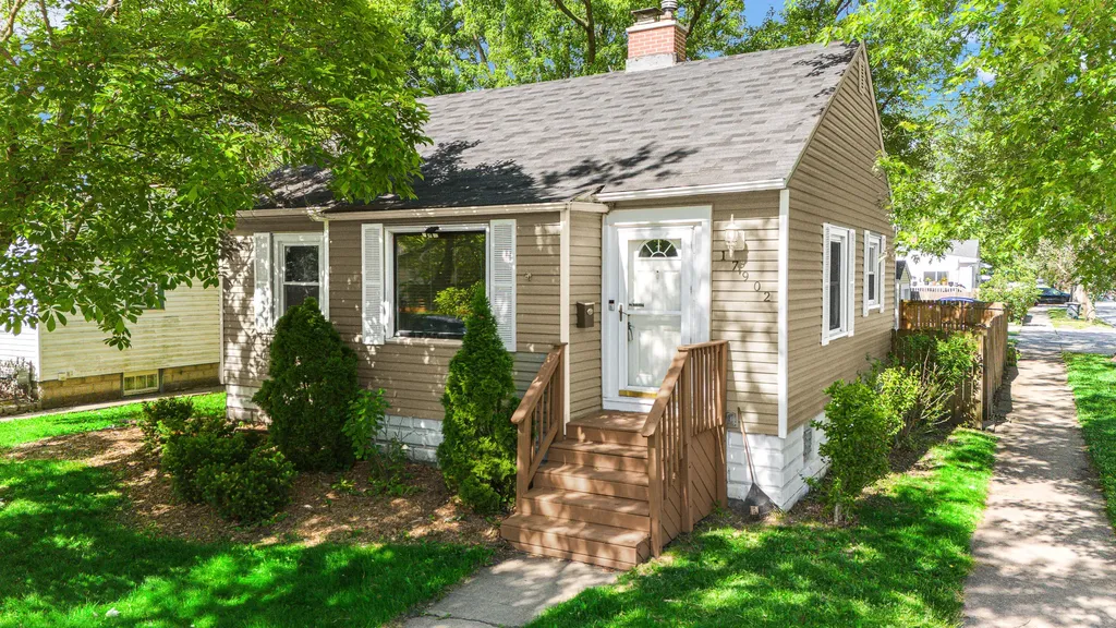 17902 Community Street Lansing IL 60438