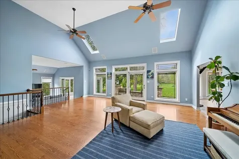685 Golf Club Lane Frankfort IL 60423