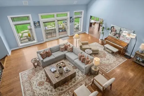 685 Golf Club Lane Frankfort IL 60423