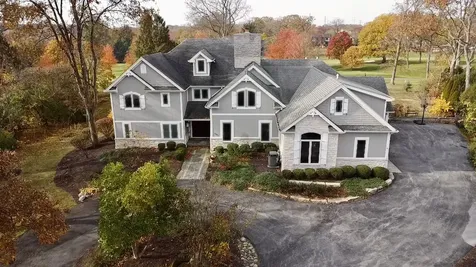 685 Golf Club Lane Frankfort IL 60423