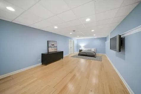 685 Golf Club Lane Frankfort IL 60423