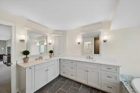 685 Golf Club Lane Frankfort IL 60423