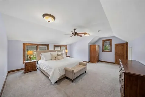 685 Golf Club Lane Frankfort IL 60423