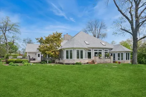 685 Golf Club Lane Frankfort IL 60423