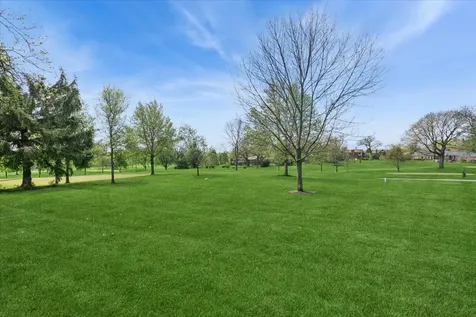 685 Golf Club Lane Frankfort IL 60423