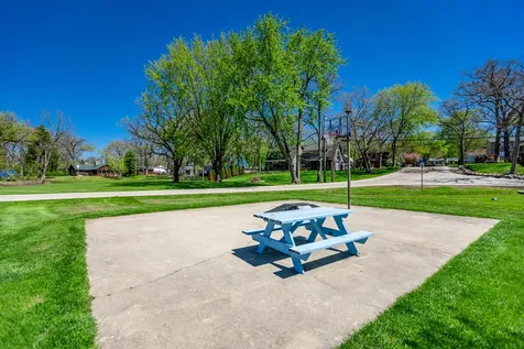1010 Osage Drive Mchenry IL 60051