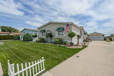 48 Norway Drive Manteno IL 60950