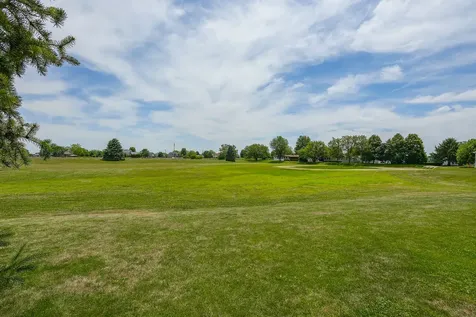48 Norway Drive Manteno IL 60950