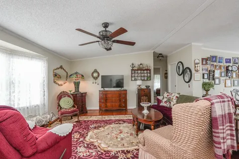 48 Norway Drive Manteno IL 60950