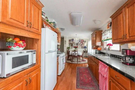 48 Norway Drive Manteno IL 60950