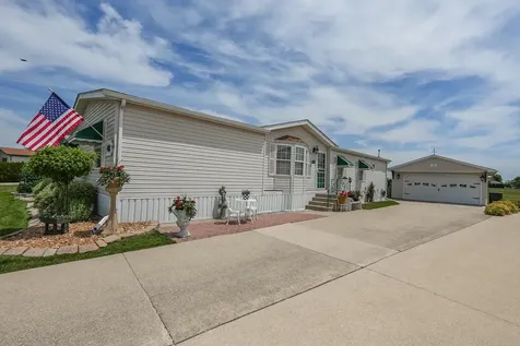 48 Norway Drive Manteno IL 60950