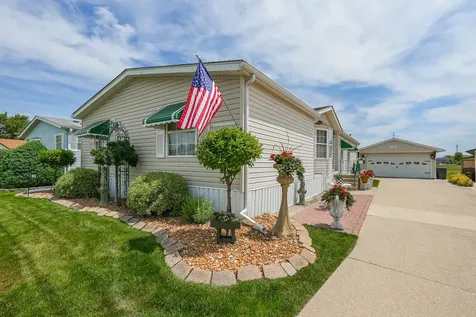 48 Norway Drive Manteno IL 60950