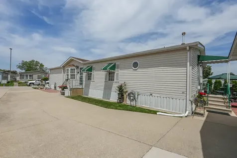 48 Norway Drive Manteno IL 60950