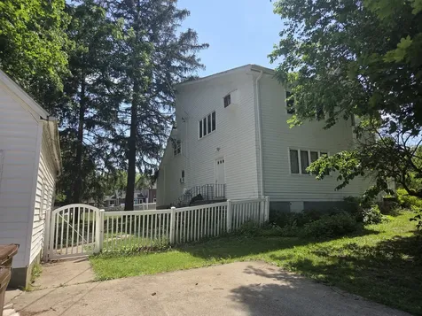 411 North 6th Street Oregon IL 61061