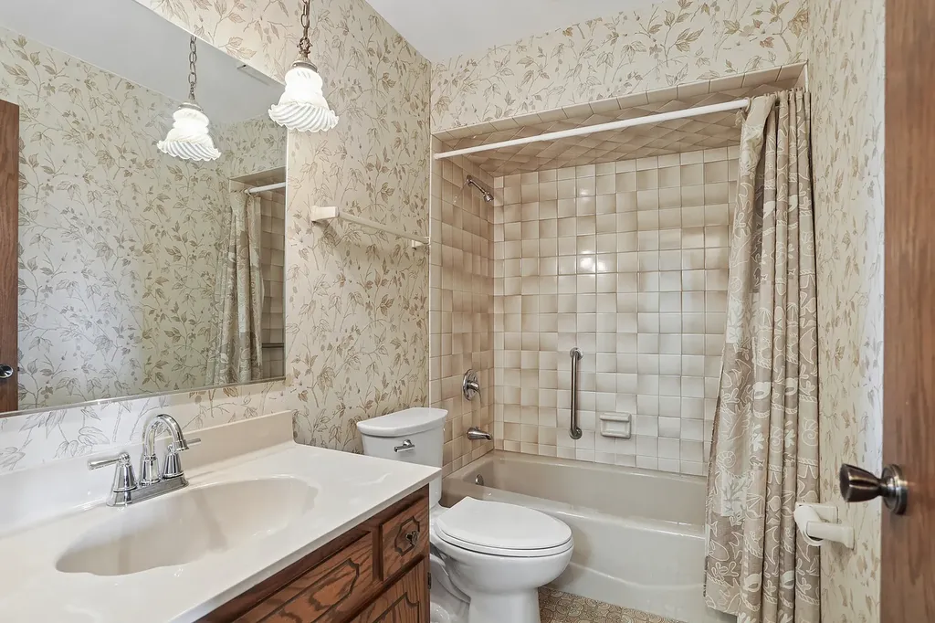 15229 Catalina Drive Orland Park IL 60462