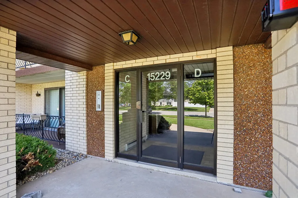 15229 Catalina Drive Orland Park IL 60462