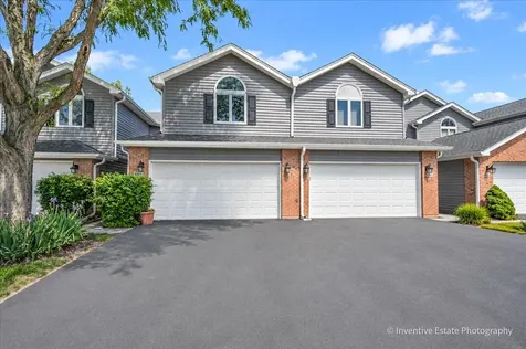 8304 Highpoint Circle Darien IL 60561