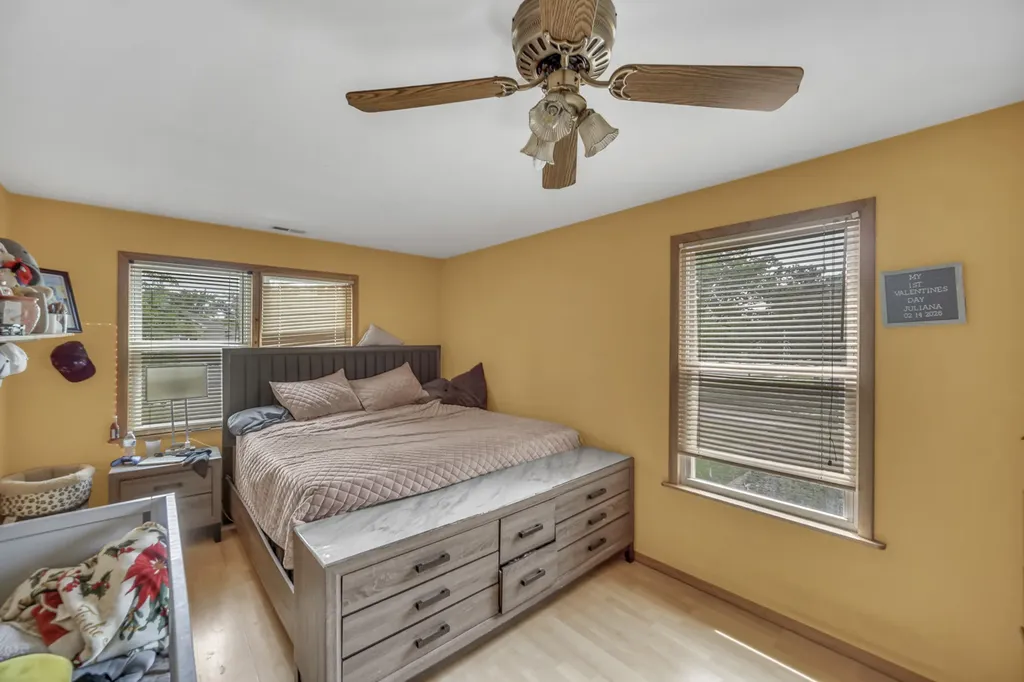 230 West Morris Avenue Lombard IL 60148