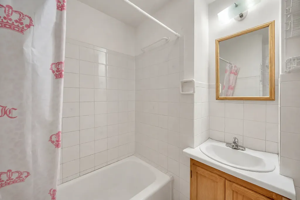 230 West Morris Avenue Lombard IL 60148