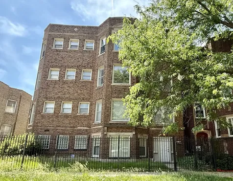 7722 South Cornell Avenue Chicago IL 60649