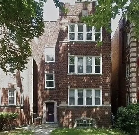 8127 South Vernon Avenue Chicago IL 60619