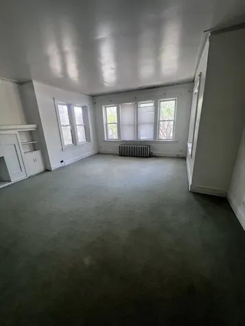 8127 South Vernon Avenue Chicago IL 60619