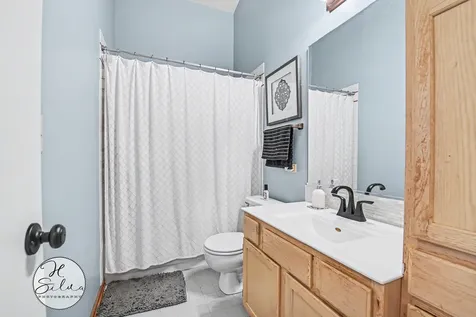 2035 Waverly Lane Algonquin IL 60102