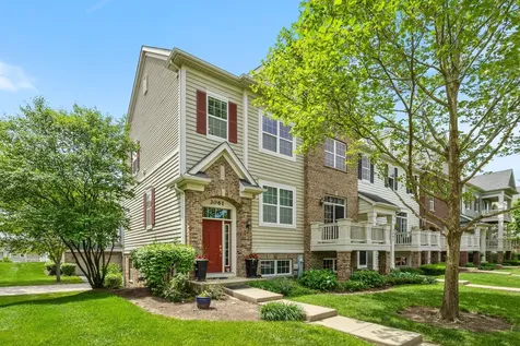 3061 Hughsdale Street Elgin IL 60124