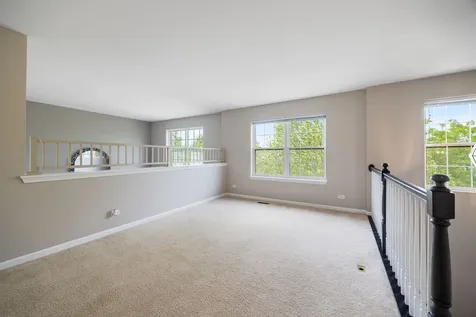 3061 Hughsdale Street Elgin IL 60124