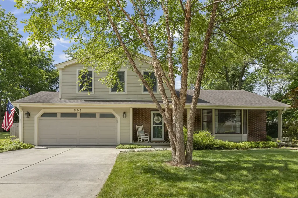 908 Kennebec Lane Naperville IL 60563