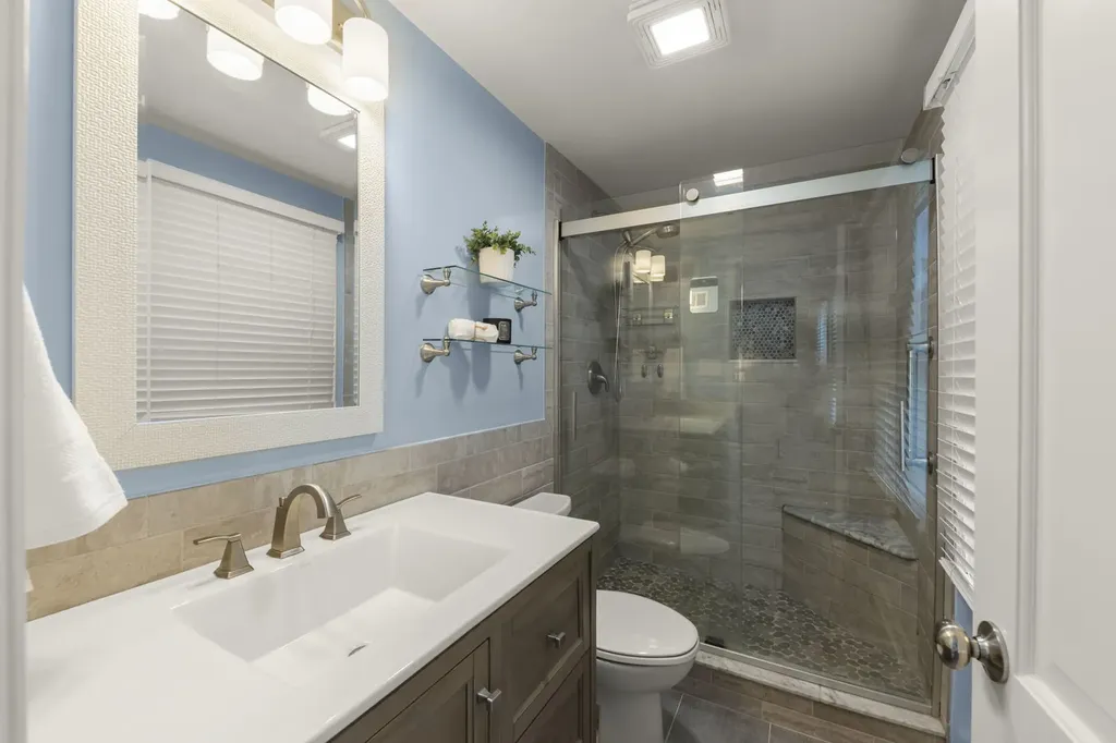 908 Kennebec Lane Naperville IL 60563