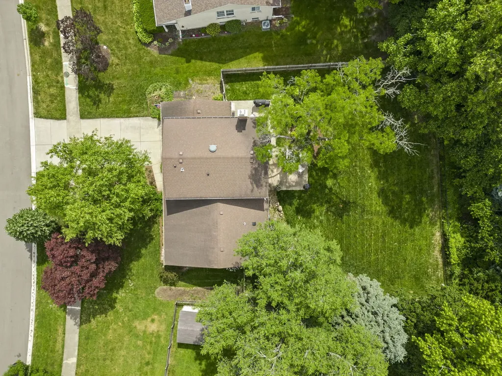 908 Kennebec Lane Naperville IL 60563