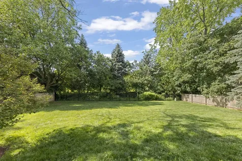 908 Kennebec Lane Naperville IL 60563