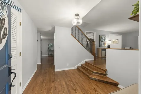 908 Kennebec Lane Naperville IL 60563