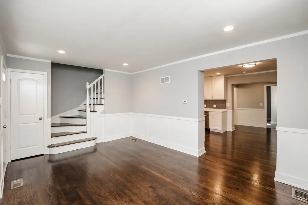 1244 West 115th Street Chicago IL 60643