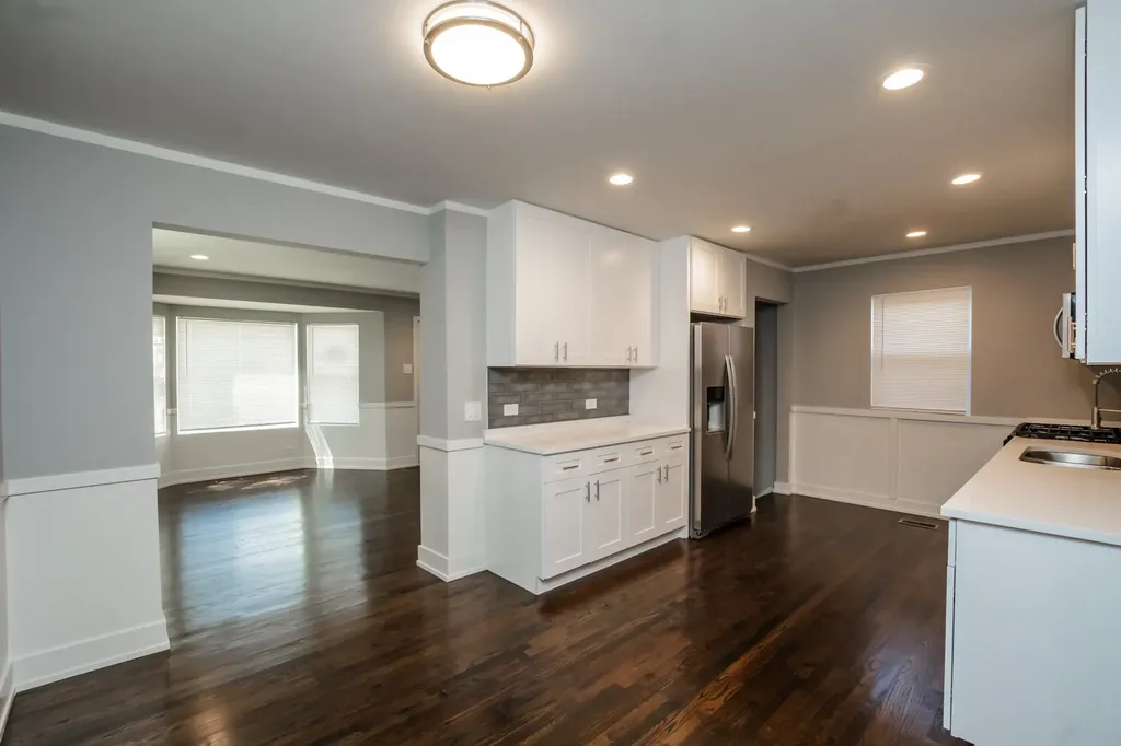 1244 West 115th Street Chicago IL 60643