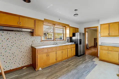 2332 Florence Street Blue Island IL 60406
