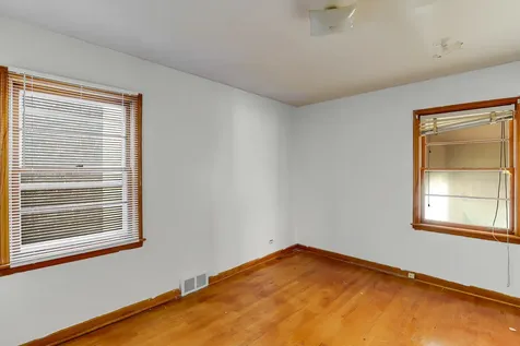 2332 Florence Street Blue Island IL 60406
