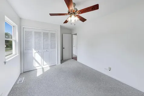 100 Kenilworth Avenue Elk Grove Village IL 60007