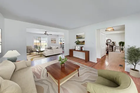 100 Kenilworth Avenue Elk Grove Village IL 60007
