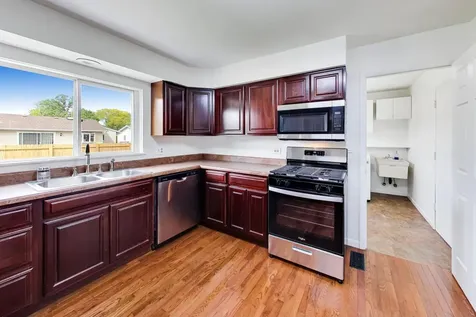 100 Kenilworth Avenue Elk Grove Village IL 60007
