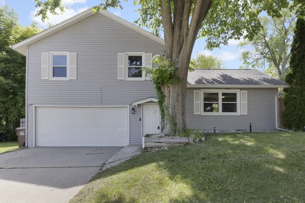 3020 Bavarian Lane Rockford IL 61109